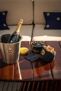 Caviar et Atelier master KAVIARI